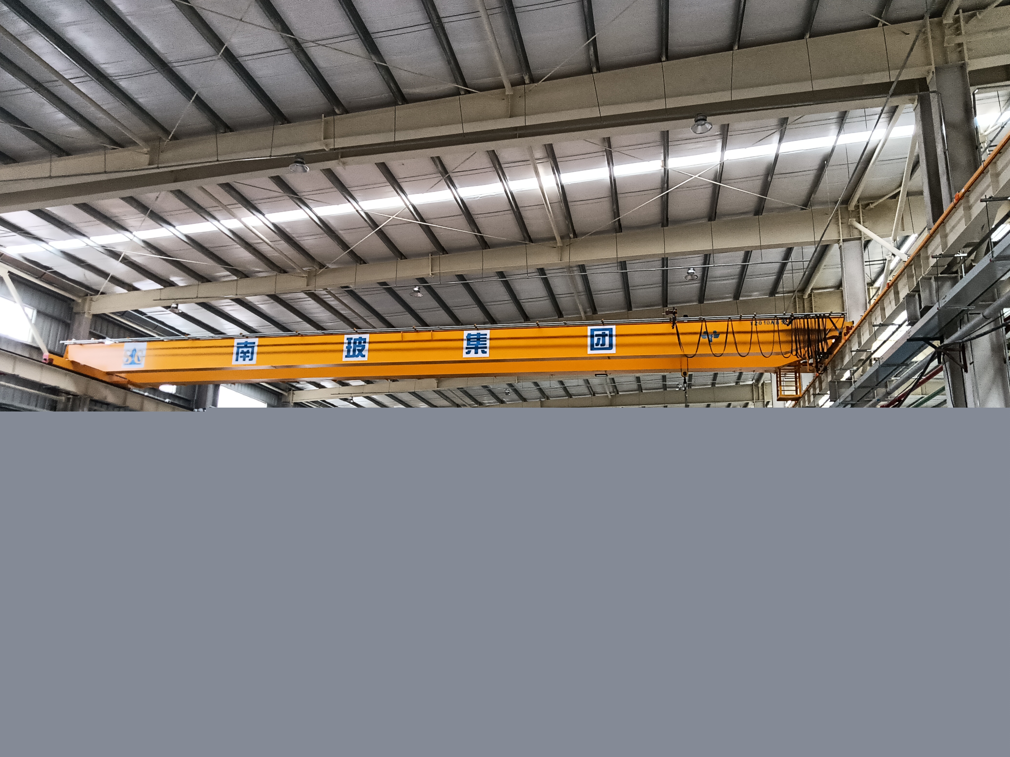 橋式起重機(jī)